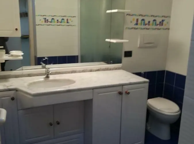 Casa Burrasca ليفانتو